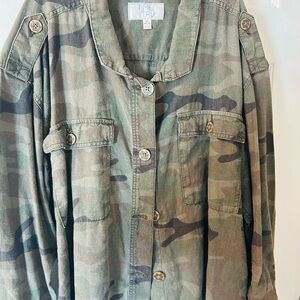 Time and Tru Women's Camouflage Utility Jacket - Olive Green Camo